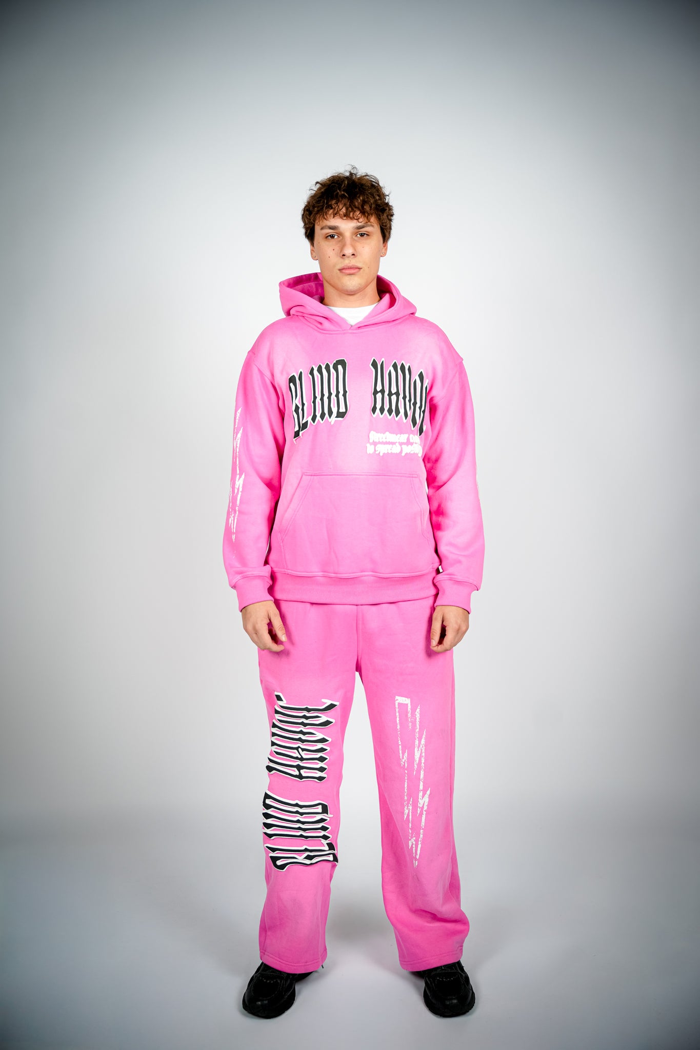 Striker Sweats [Pink]