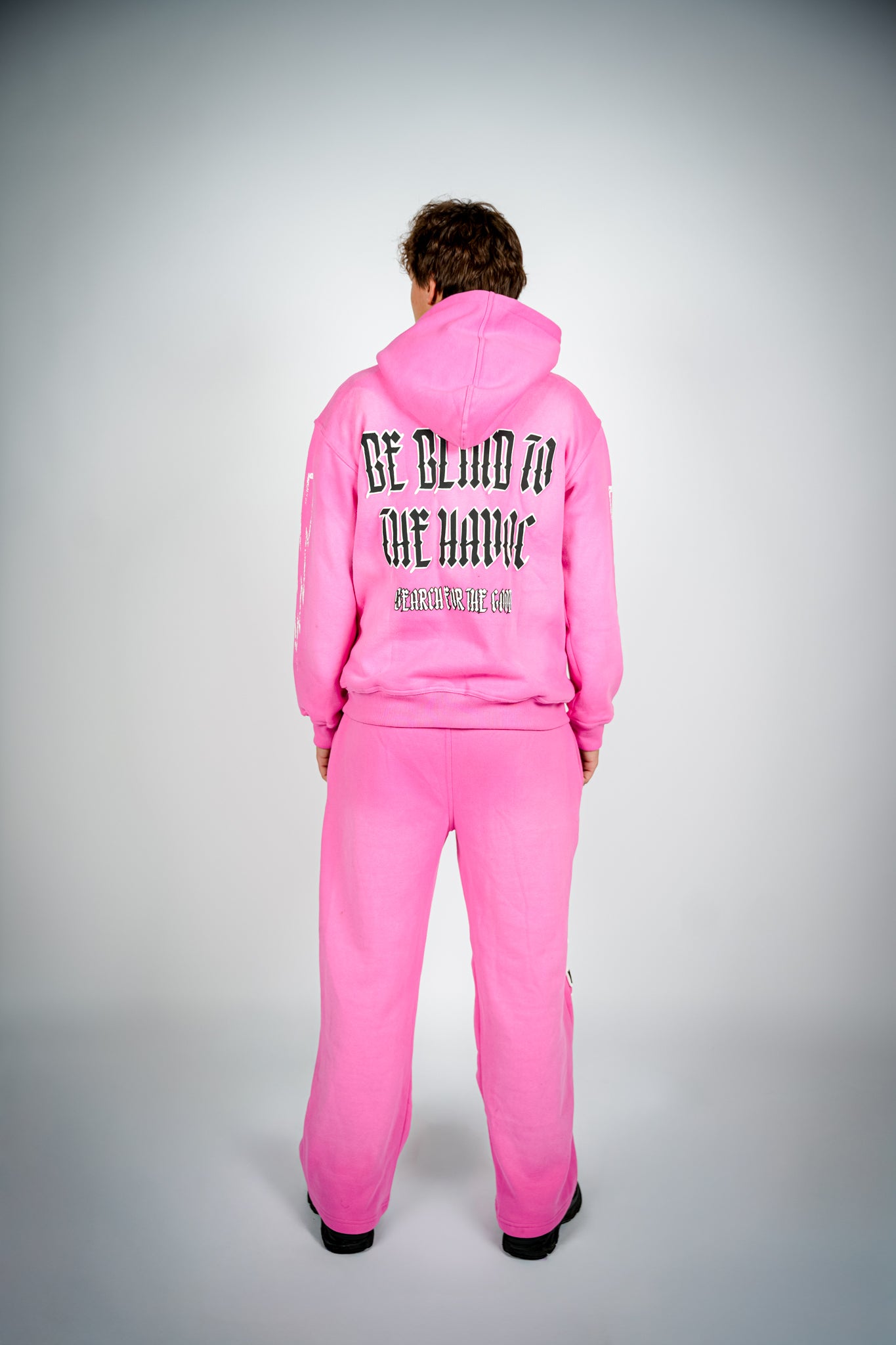 Striker Hoodie [Pink]